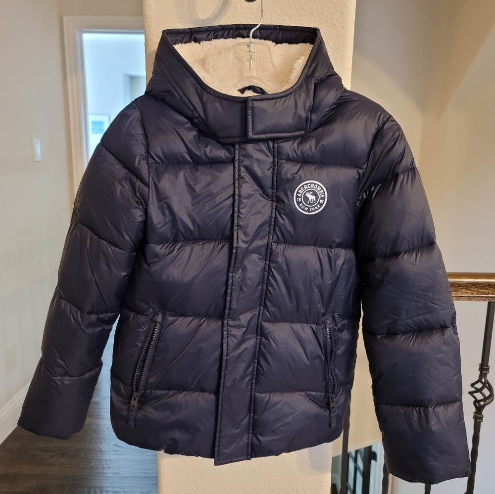 Abercrombie kids puffer jacket 9/10